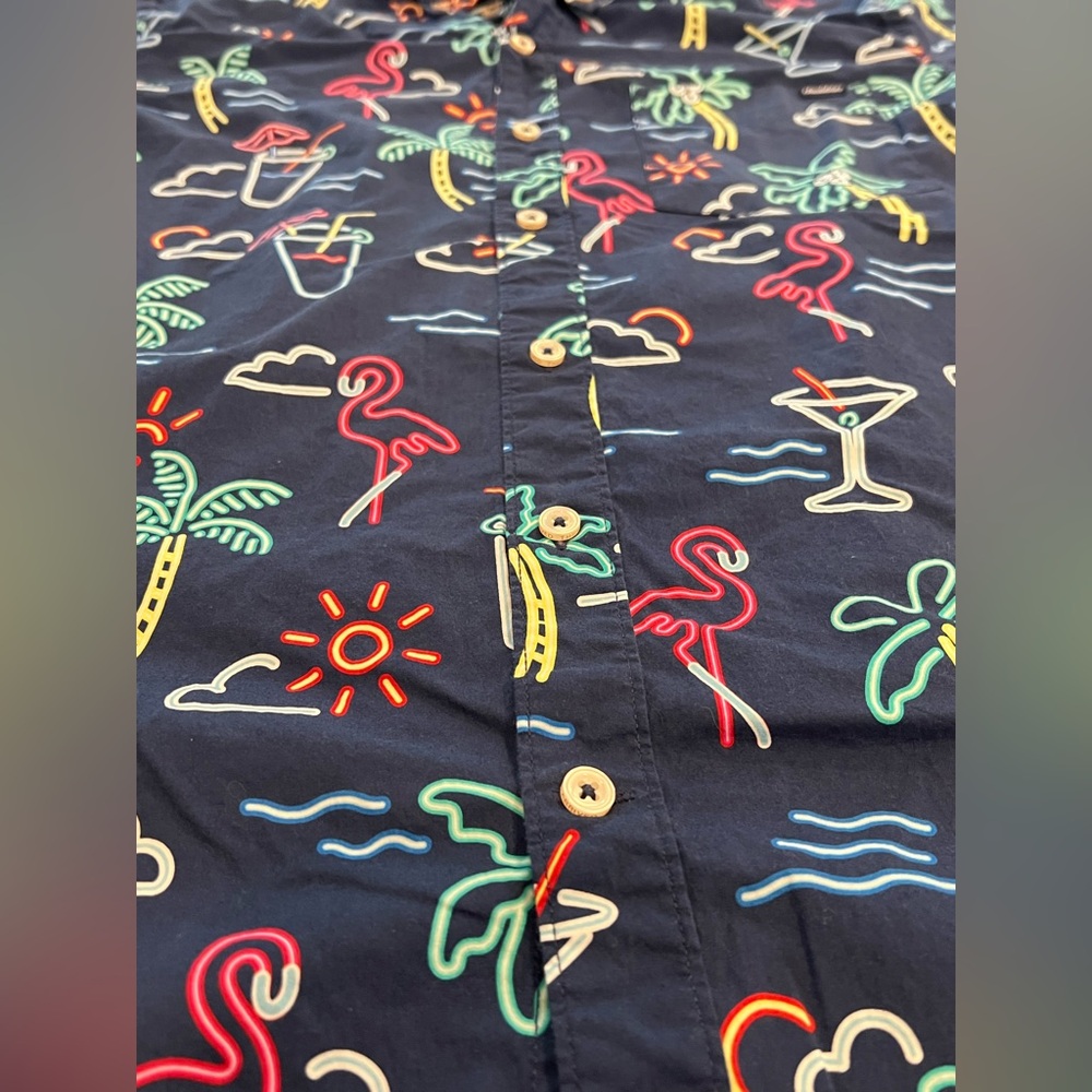 Chubbies Mens Button Down Shirt Tropical Neon Print Tiki Cruise Beach Large EUC - Picture 2 of 5